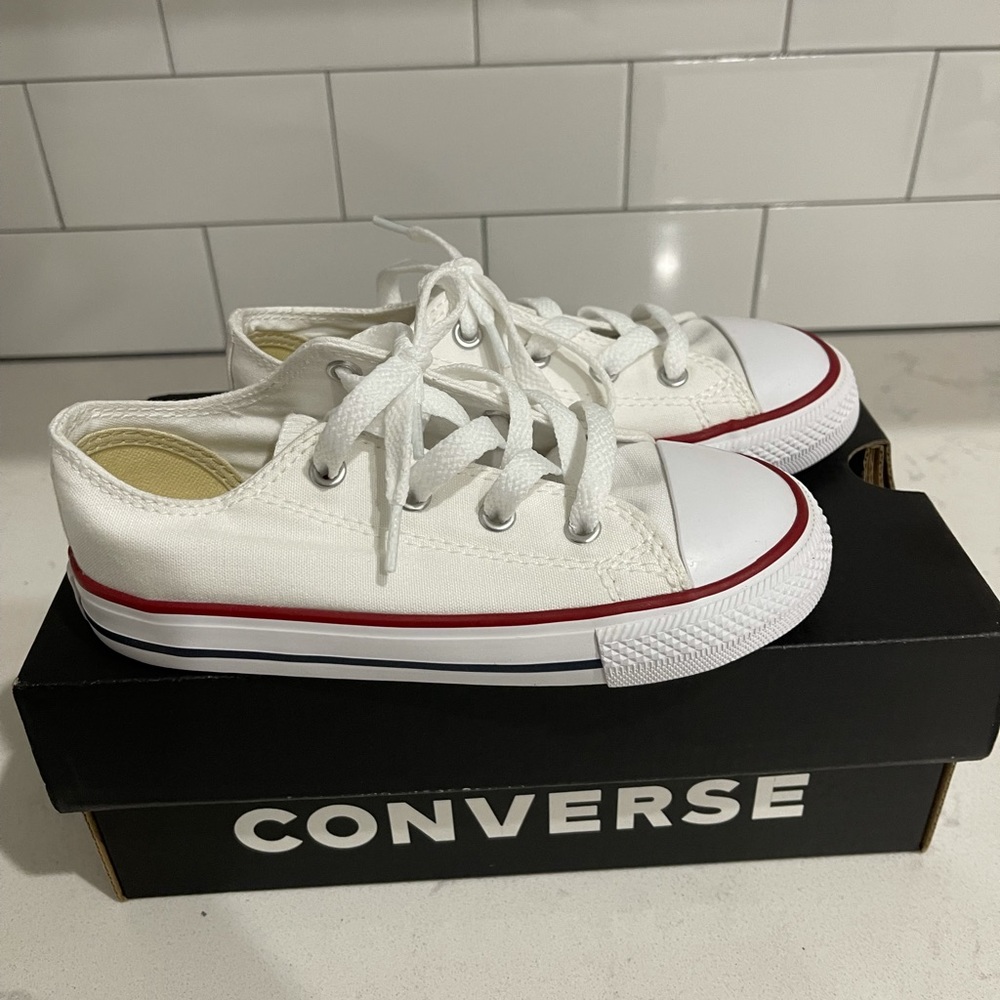 New in box! Converse kid shoes! Size 10!